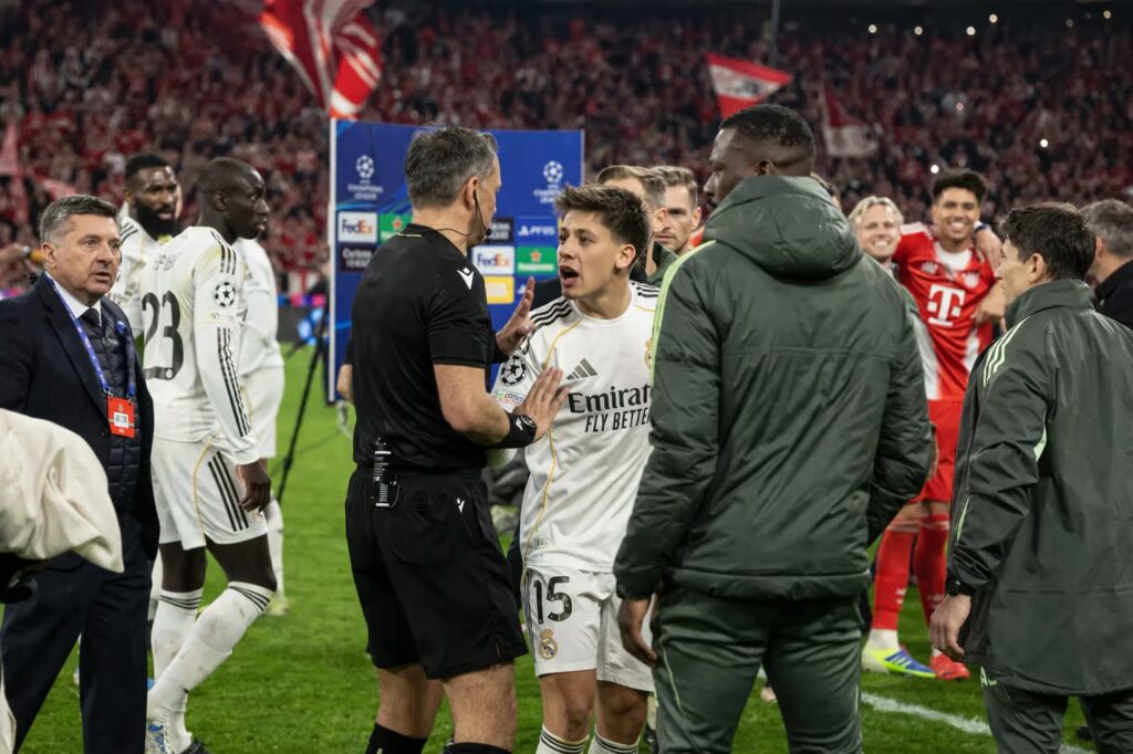 Arda Güler: Gala und Ausraster gegen Bayern | Symbolbild KI-generiert © 2026 EMH AG JS by OpenAI 5.4
